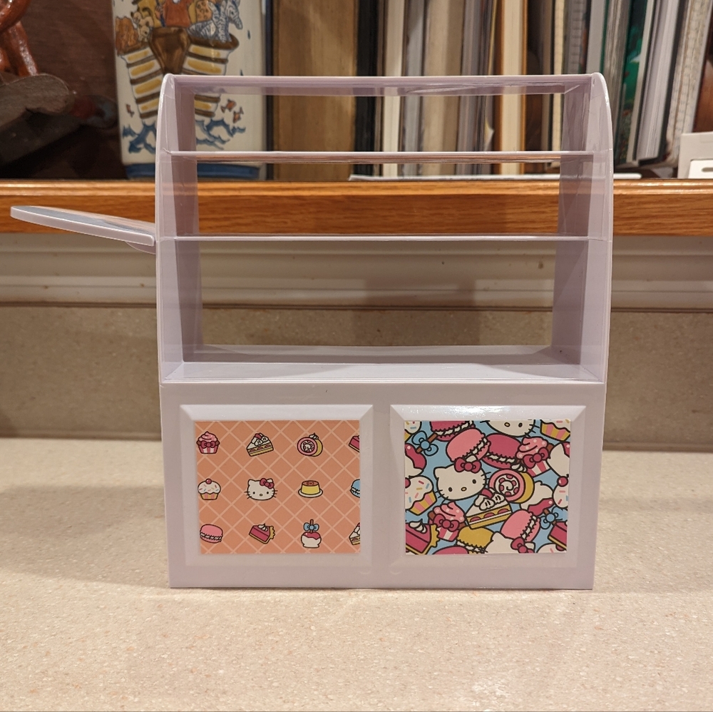 Hello Kitty White and Pink Organizer